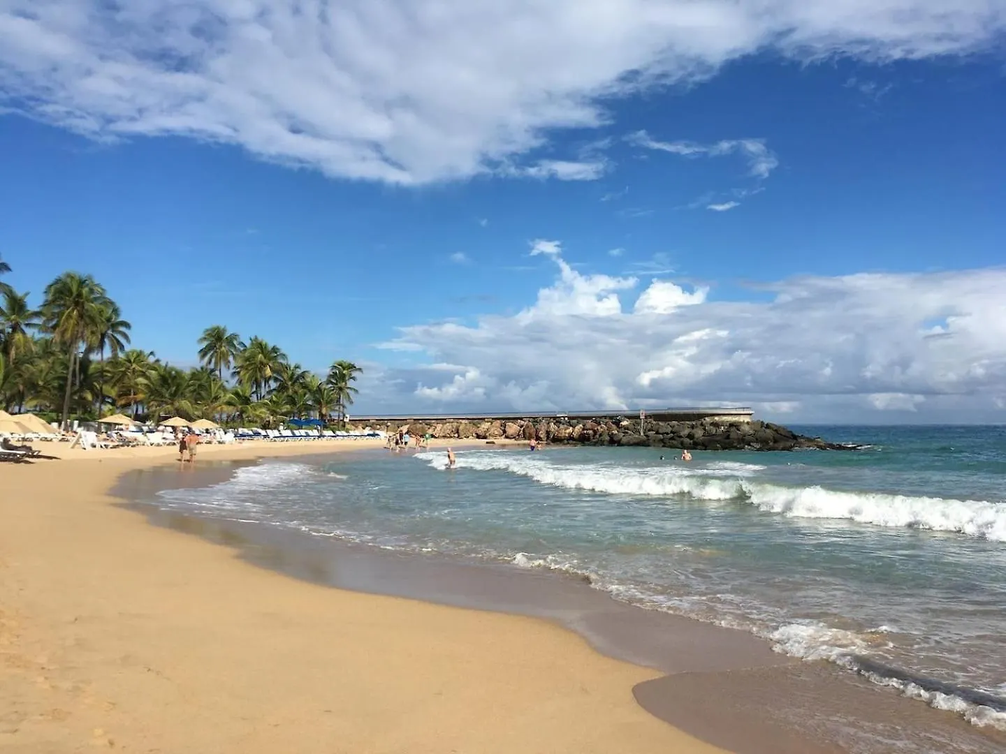 Beachside Steps From Condado Beach Сан-Хуан